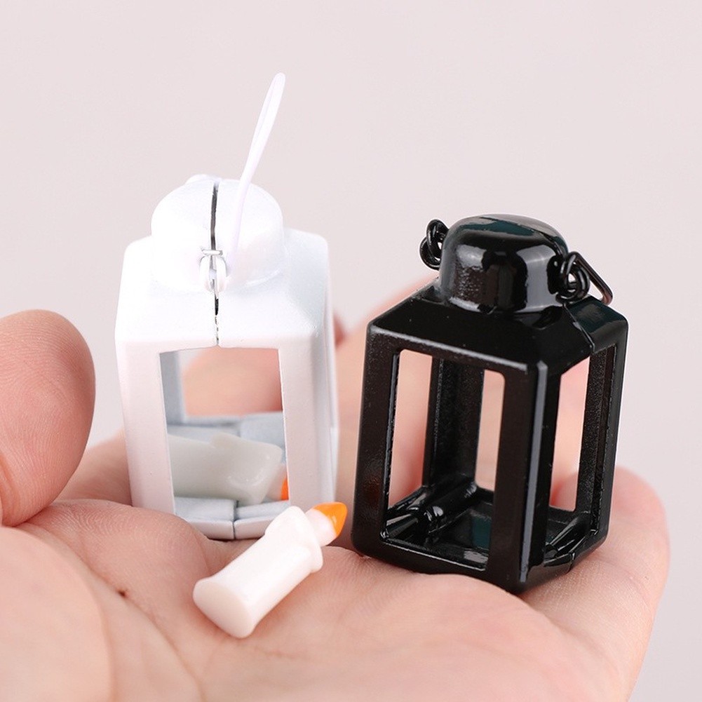 1:12 Scale Vintage-Style Lante - Candle Wax Scale 评论和价格